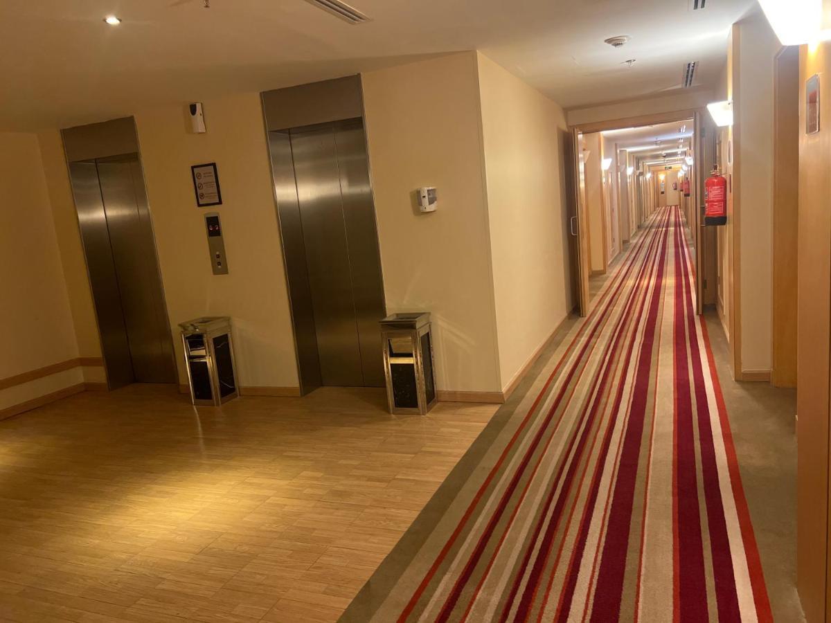 Hotel Ibis Yanbu Exterior foto