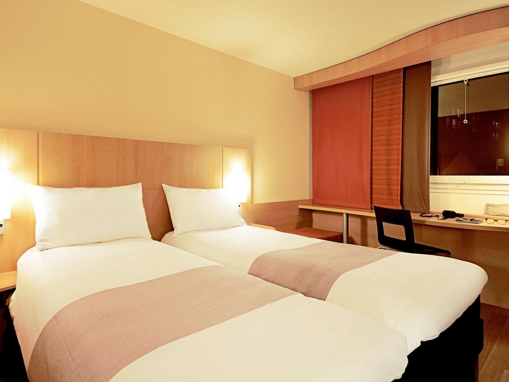 Hotel Ibis Yanbu Exterior foto