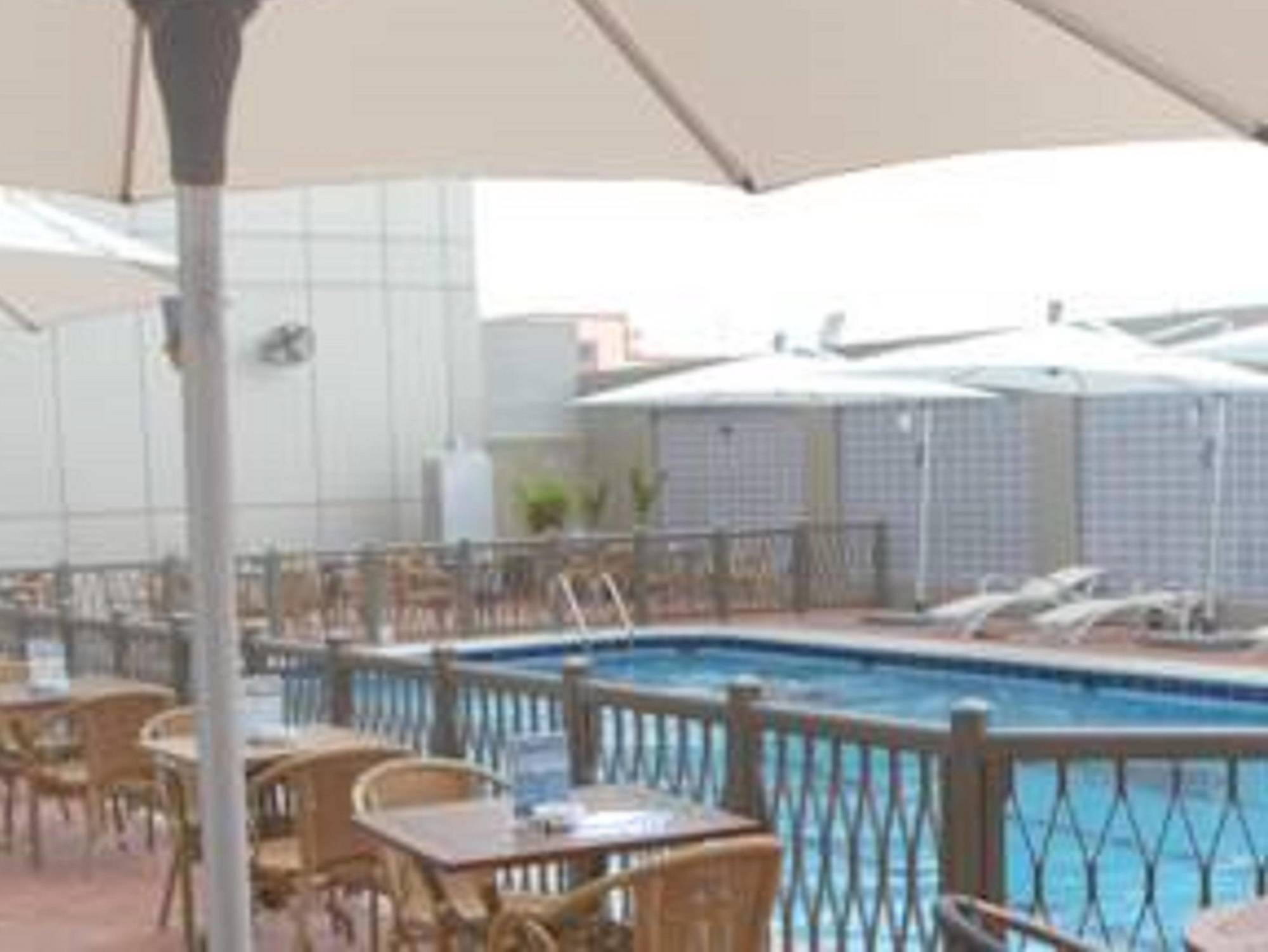 Hotel Ibis Yanbu Exterior foto